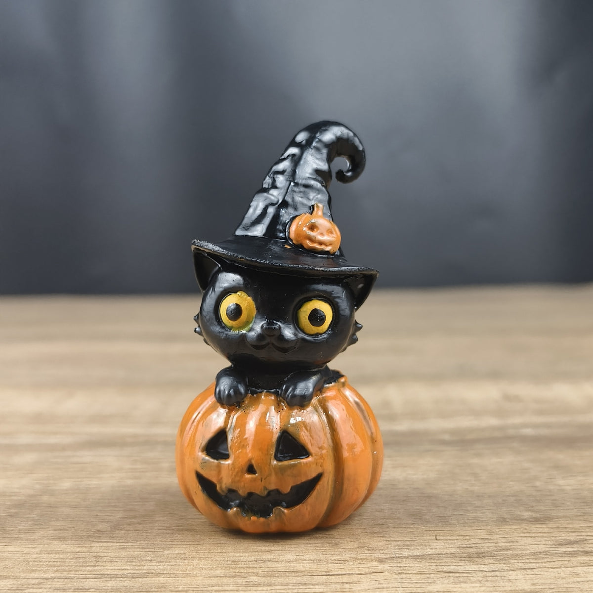 Halloween Witch & Pumpkin Hat Cat Figurines
