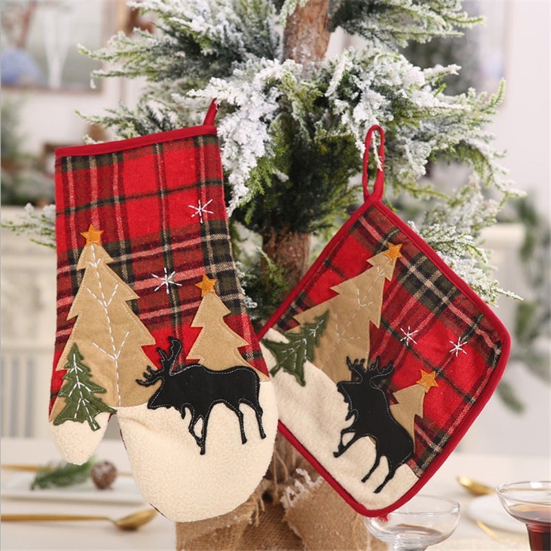 Christmas Checkered Kitchen Mitt & Trivet