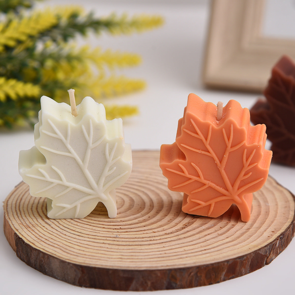 Maple Leaf Handmade Scented Candle